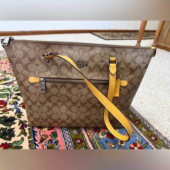 Coach City Tote Bag size large NWT - Picture 3 of 4